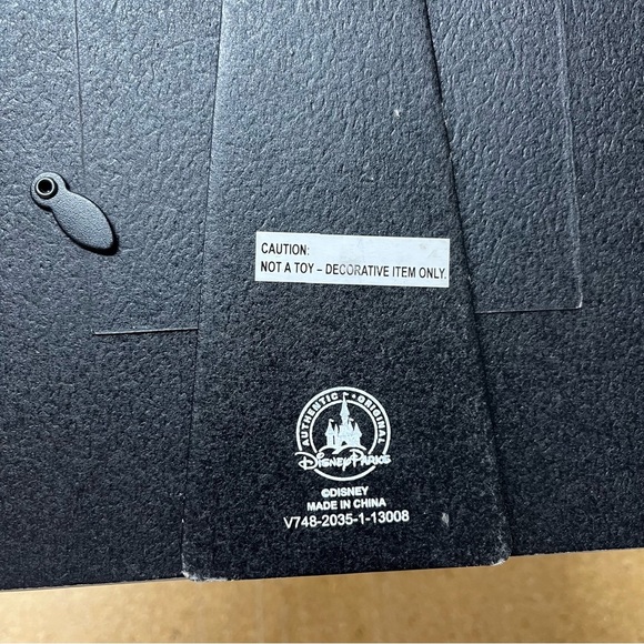 Disney Princess Disneyland Decorative Picture Frame - Picture 5 of 5